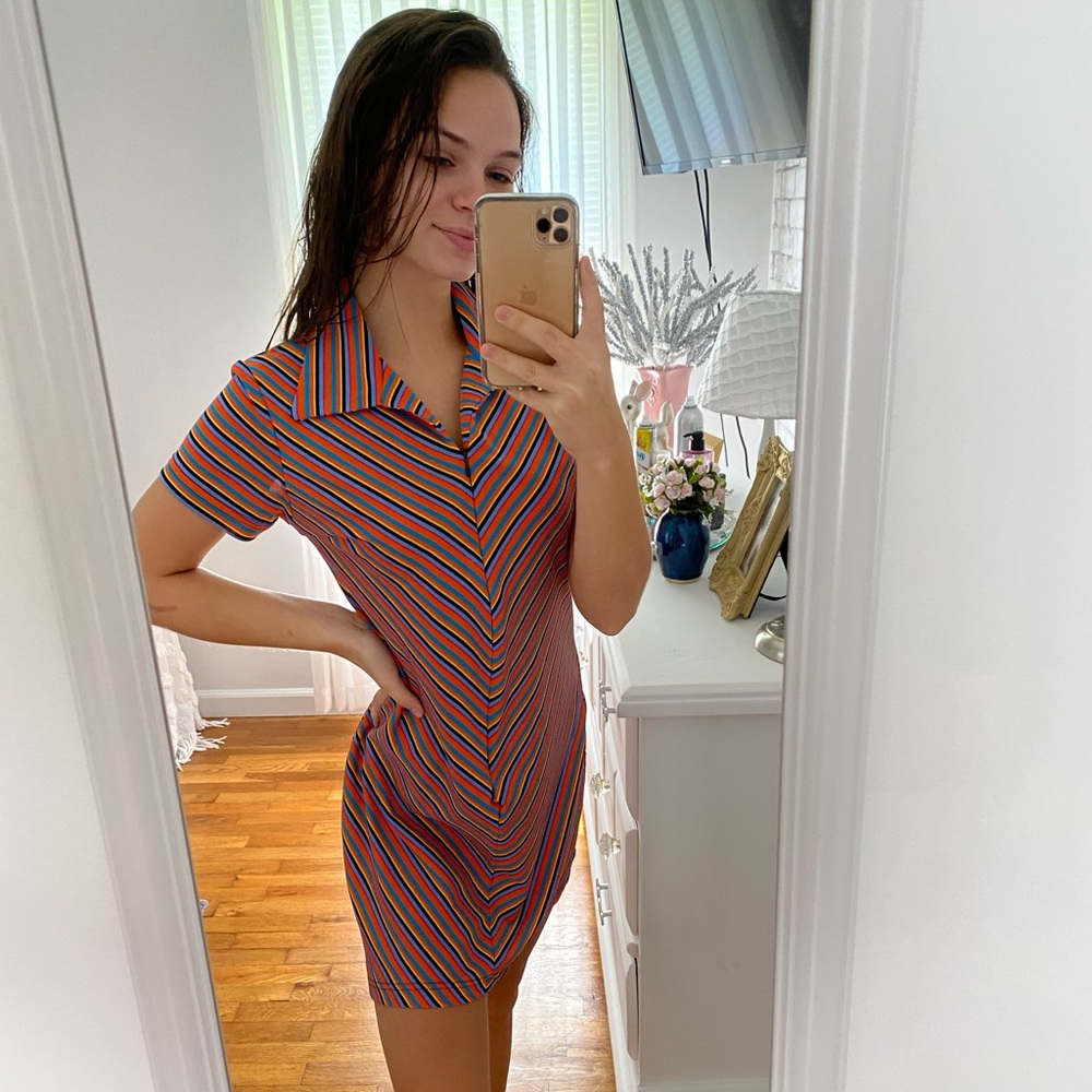 GROOVY VINTAGE DRESS